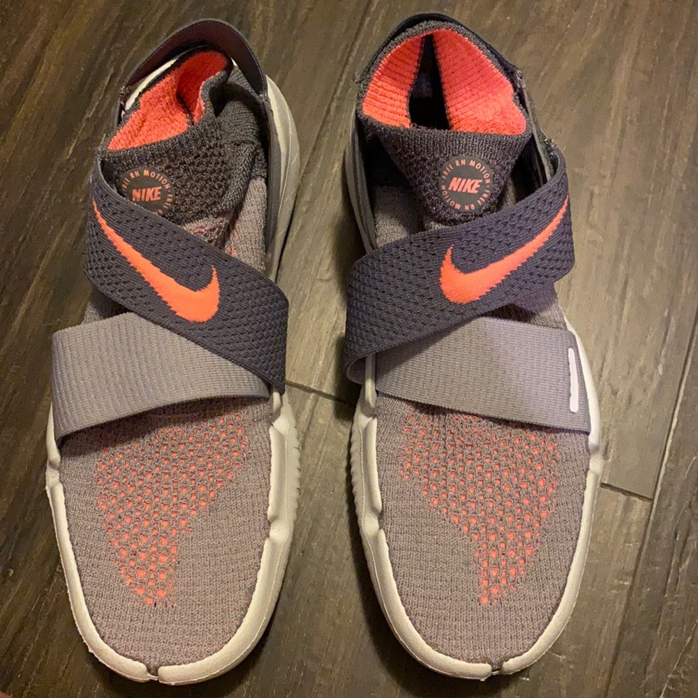 Nike Free Runners. Worn once. 7.5